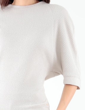 Blusa Pierre Cardin manga al codo para mujer