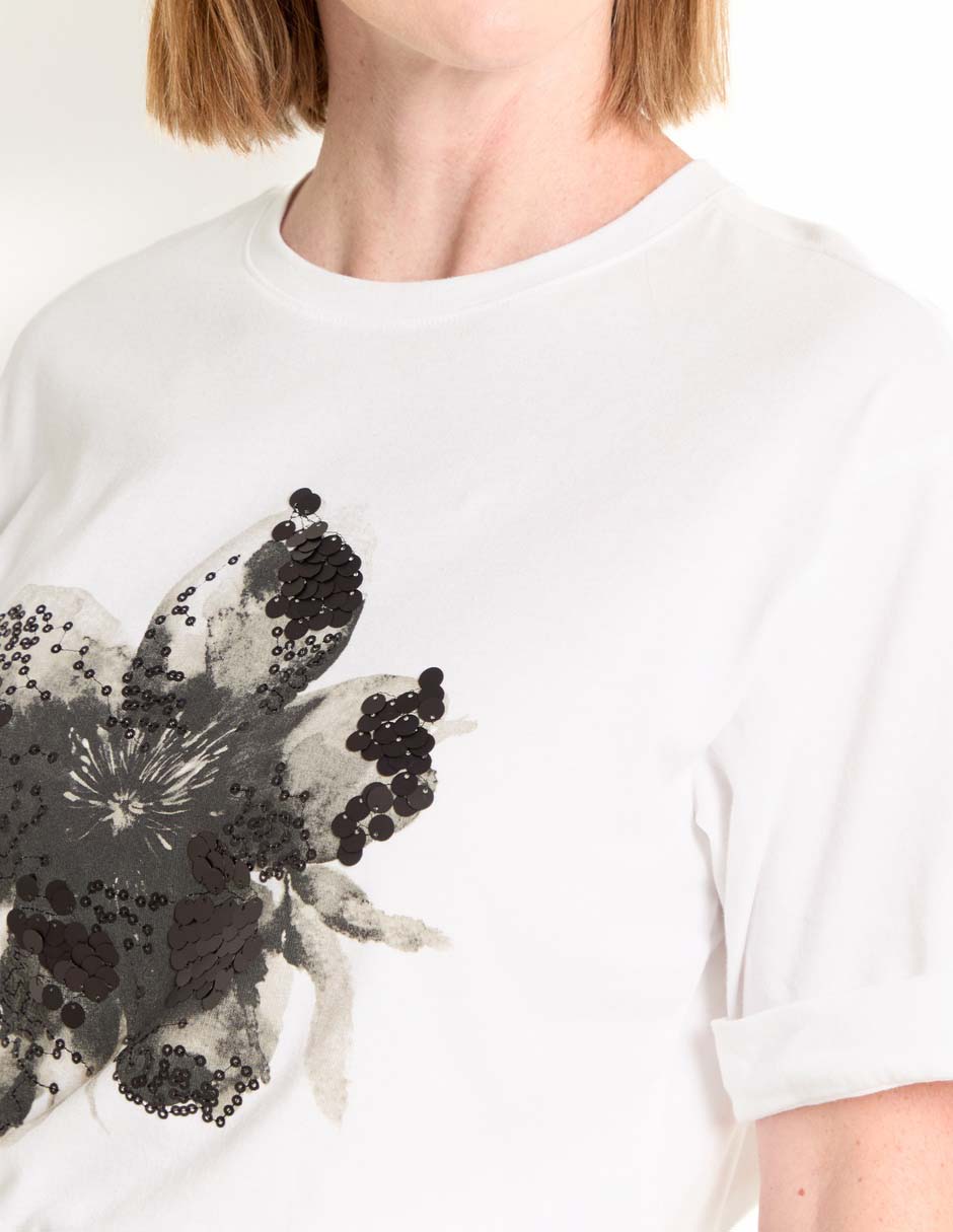 Playera manga corta cuello redondo para mujer 4