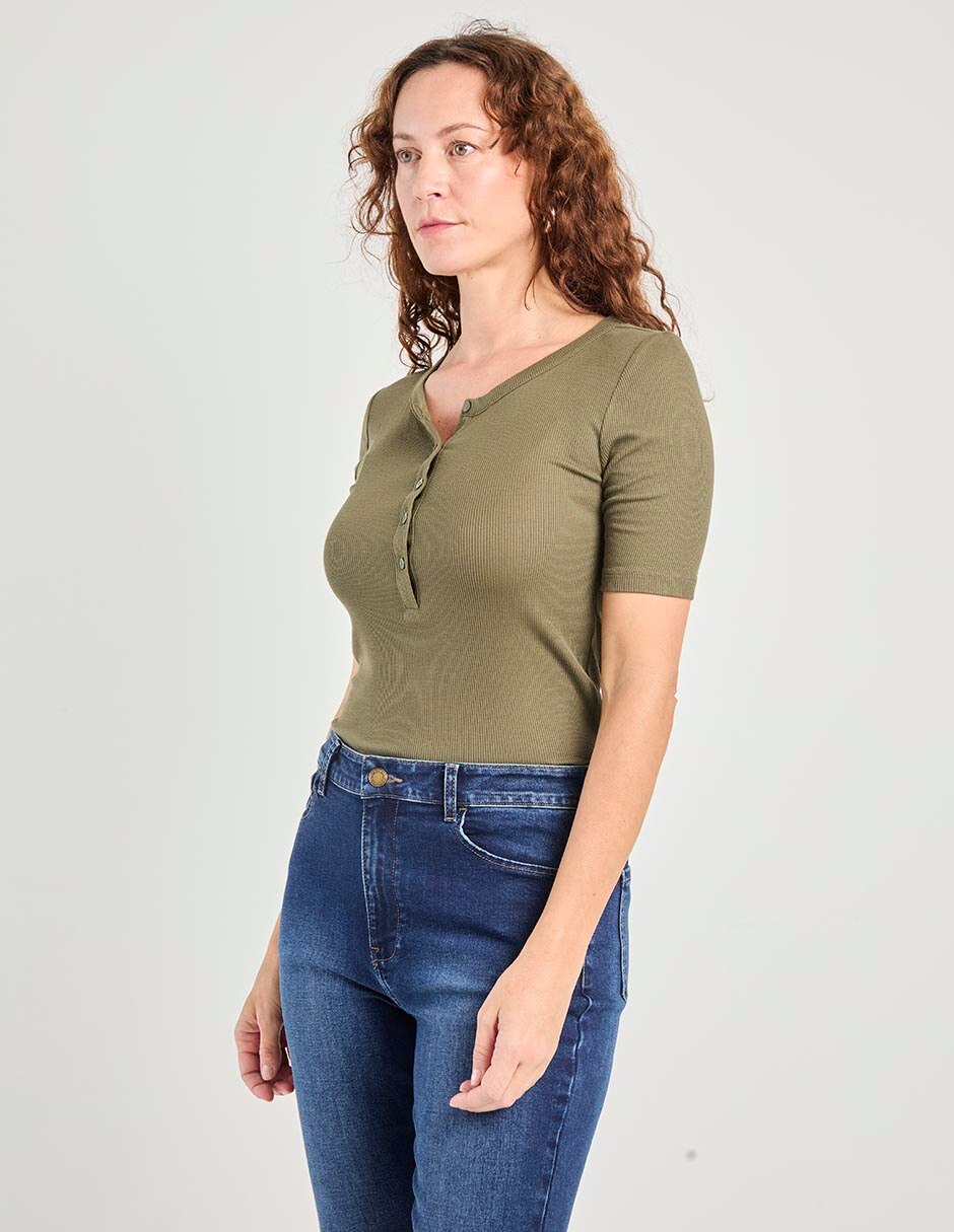 Blusa manga corta para mujer 3