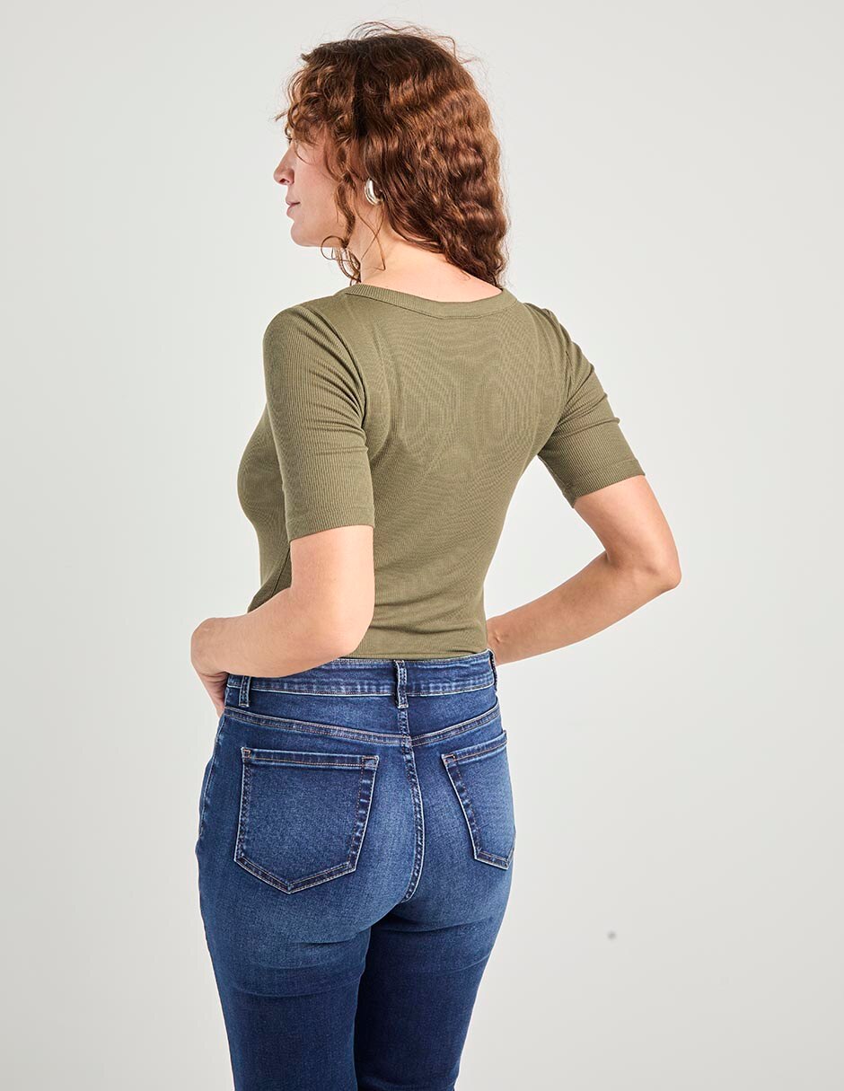 Blusa manga corta para mujer 6
