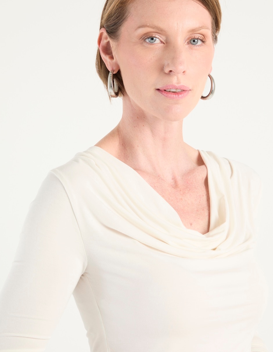 Blusa Liz& manga larga para mujer 4