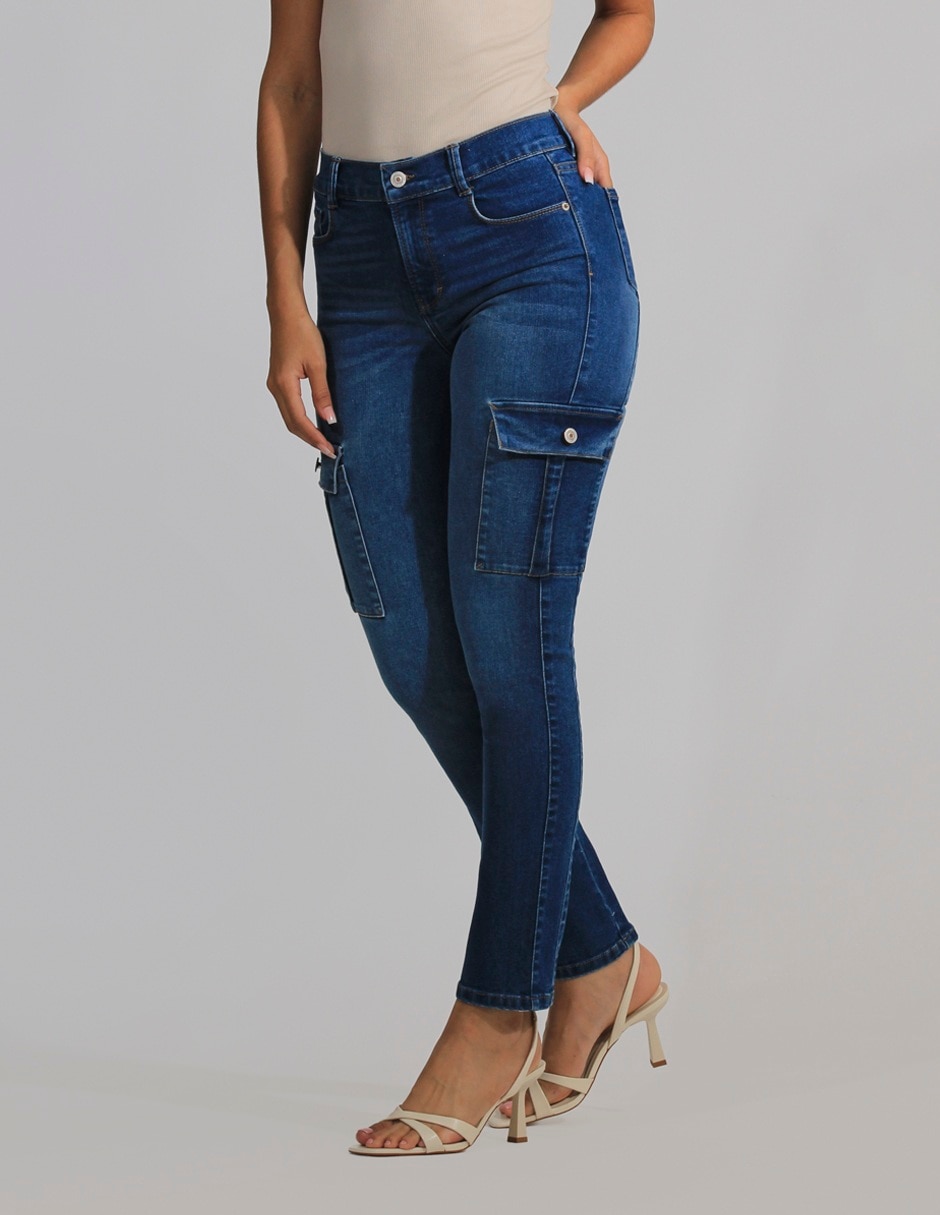 Jeans cargo slim para mujer 5