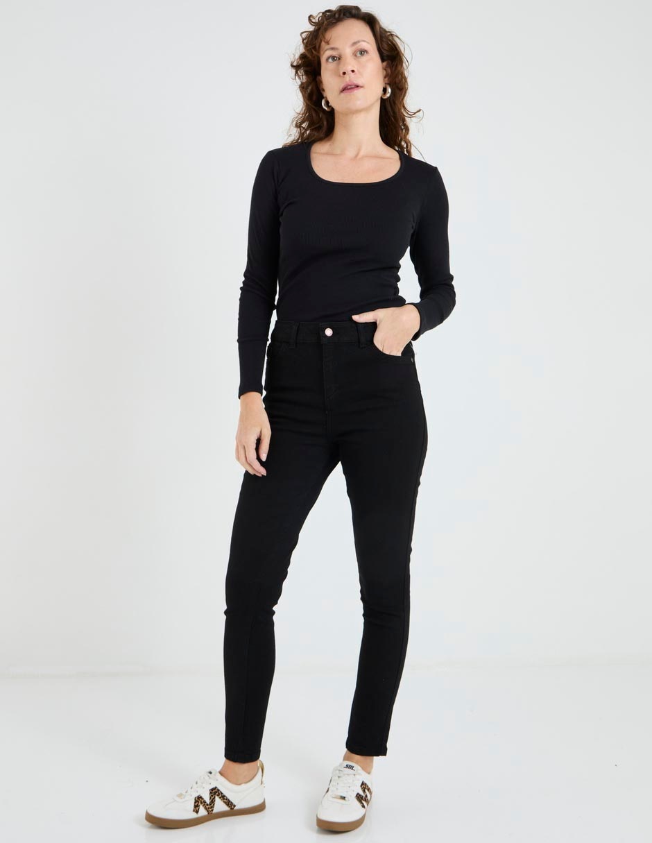 Playera manga larga cuello redondo para mujer 3